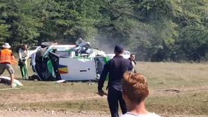 Accident șocant la Raliul Iașului. Mașina unui pilot italian a luat foc. IMAGINI SPECTACULOASE