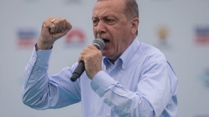 Recep Erdogan a câştigat din primul tur scrutinul prezidenţial din Turcia