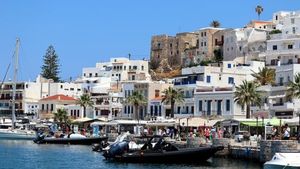 Nu e banc! Ce a putut să pățească un român după ce a lăsat o recenzie negativă la un hotel din Grecia