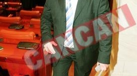 Primarul Poteras are iaht de 1.000.000 euro