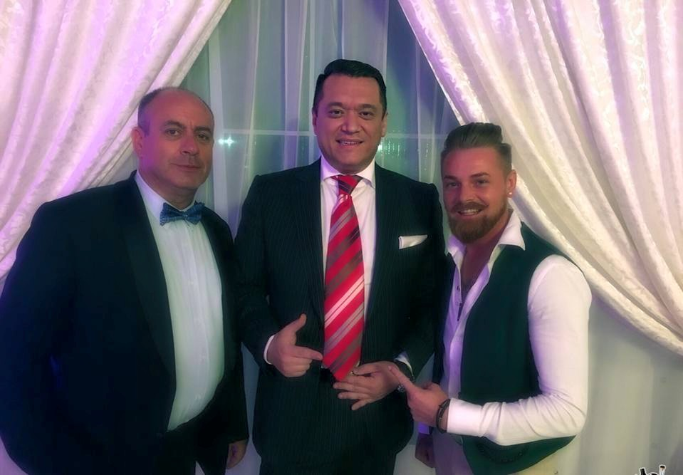 Americanu’ din “La Bloc”, implicat într-un accident rutier. Emil Mitrache a cedat nervos în urma impactului, iar mașina lui a fost serios avariată
