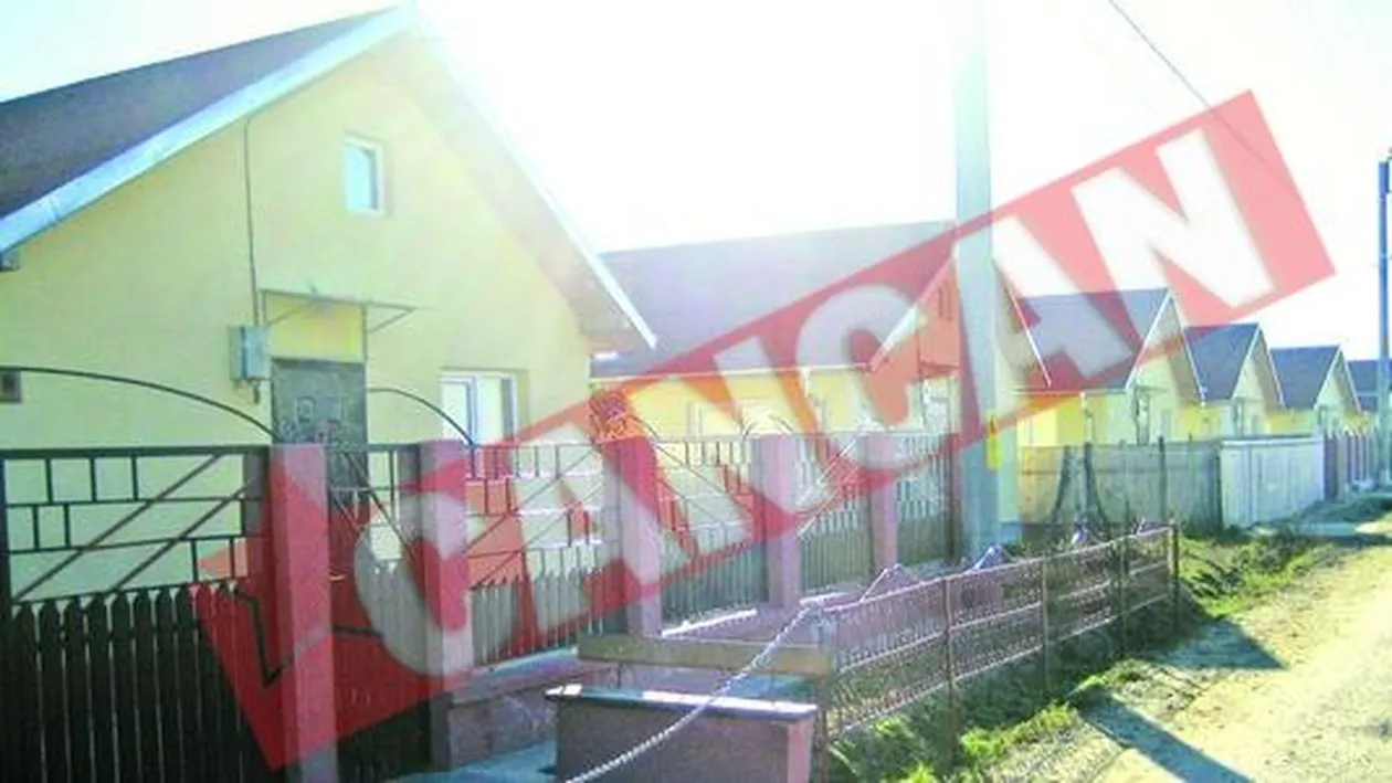 Casele construite de Gigi Becali la Vadu Rosca se vand la negru cu 4.000 de euro