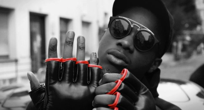 Rapperul francez MHD a fost arestat pentru o crimă comisă la Paris. Poliţia l-a identificat pe camerele de supraveghere