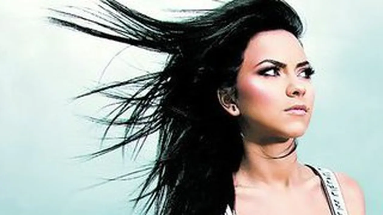 Paparazzii Ciao! au prins-o in ofsaid. Fotografii soc cu Inna nemachiata