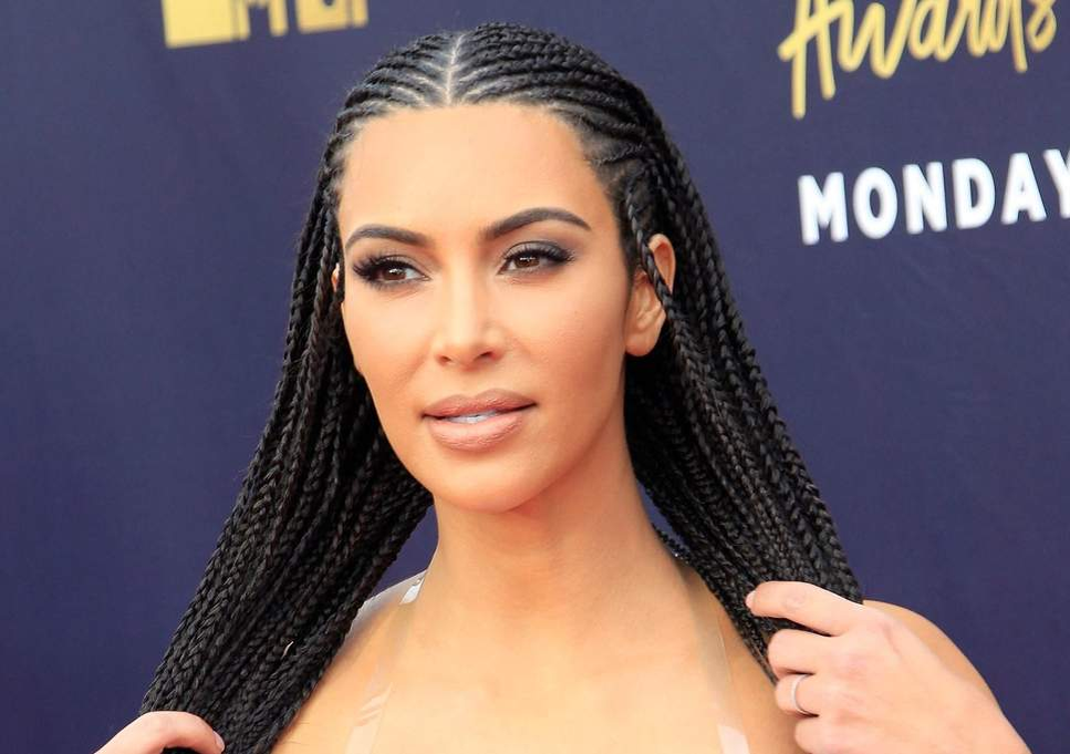 Kim Kardashian șochează din nou