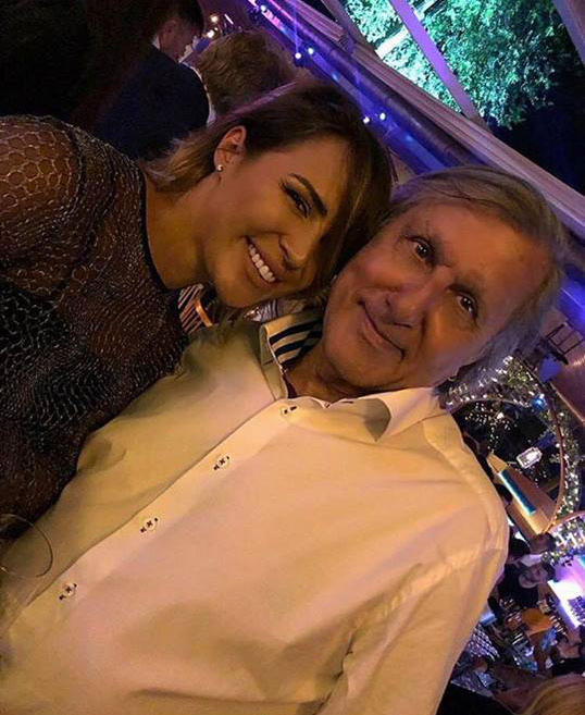 Ioana Tamaș nu a ratat ocazia să se fotografieze cu Ilie Năstase la NUBA
