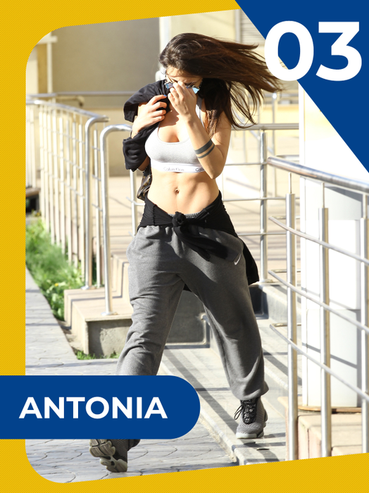 Intră în acţiune TOP 25 vedete care fac spectacol în această toamnă! Iuliana Pepene, Antonia sau Bianca Drăguşanu o „ard” cu pletele-n vânt în cel mai provocator mod posibil
