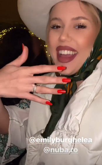 Cum îl sărută Emily pe soțul ei secret! Fanii au văzut, în sfârșit, totul