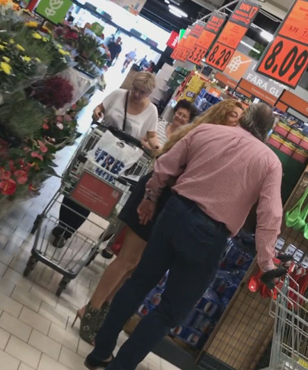 Dănuț Lupu a ”tăbărât” pe soție într-un hypermarket!