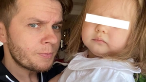 Codin Maticiuc este un bărbat împlinit! Imagini rare cu familia actorului
