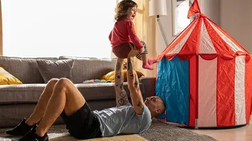 Ce mare s-a făcut fetița lui Vladimir Drăghia. Zora seamănă tot mai mult cu mămica ei