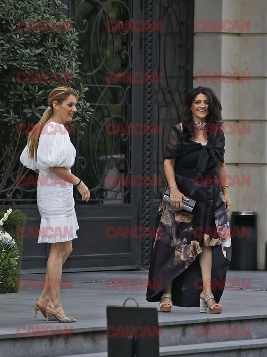 Teodora Becali și-a botezat al treilea copil. Luminița și Gigi Becali au radiat de fericire și au strălucit de eleganță