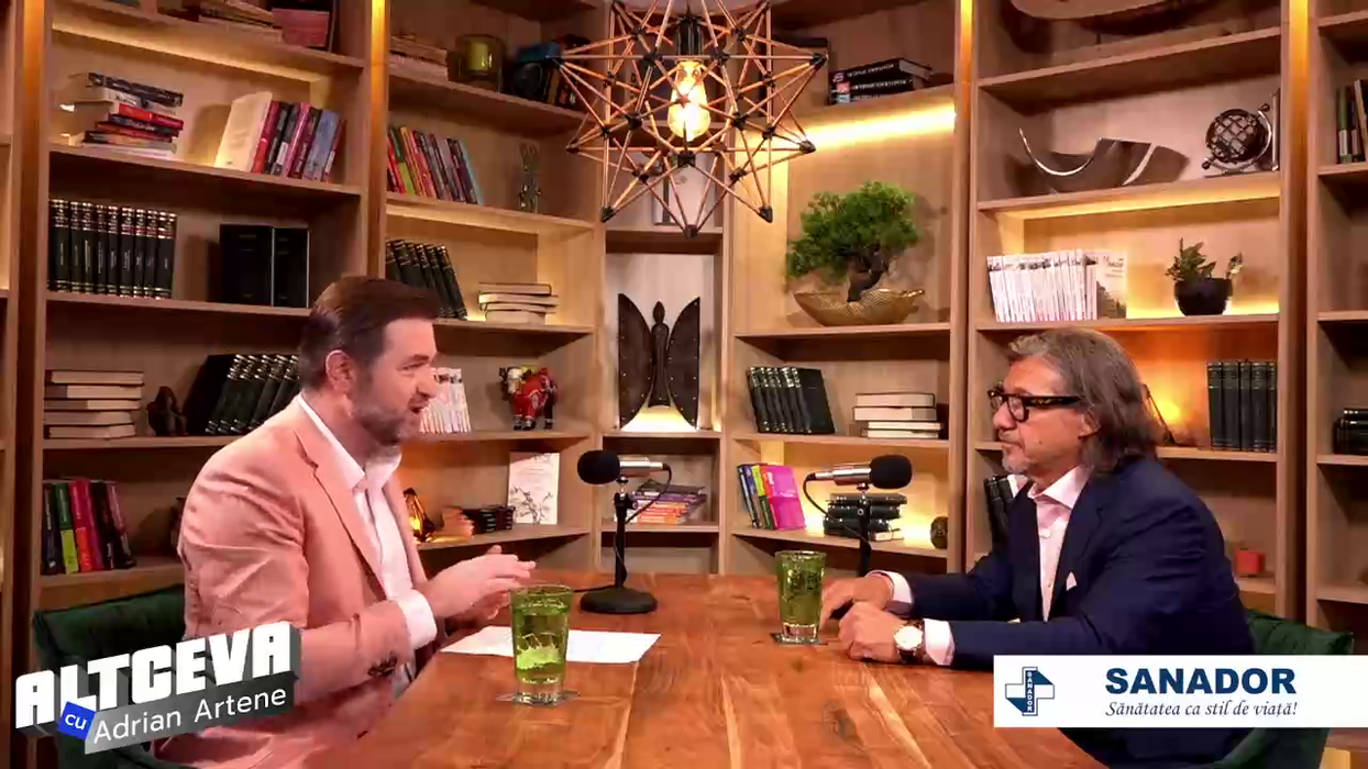 Cea mai recentă ediție a podcastului "ALTCEVA cu Adrian Artene" l-a găzduit pe Ladislau Kristof, specialist în arta de a trăi bine (Foto: captură video)