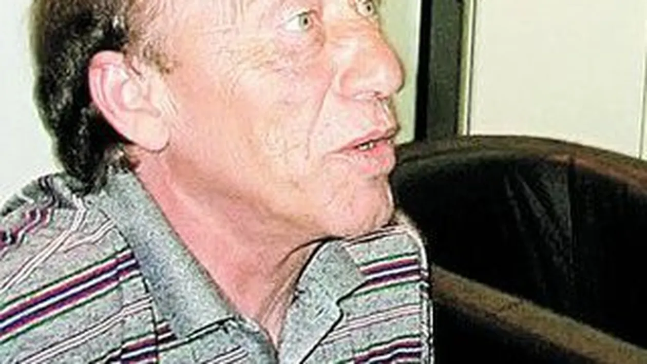 I-au facut Maradona cu telefonul