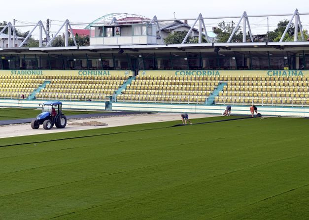 Acesta este stadionul pe care îl îngrijeşte Victor Becali