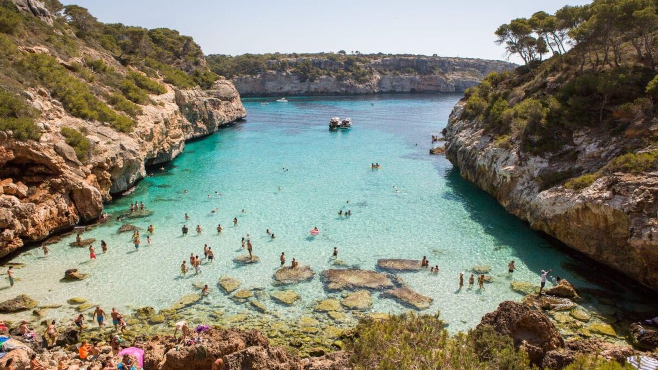 (P) Turismul estival în Spania: De ce rămâne Mallorca o destinație de referință în Mediterană