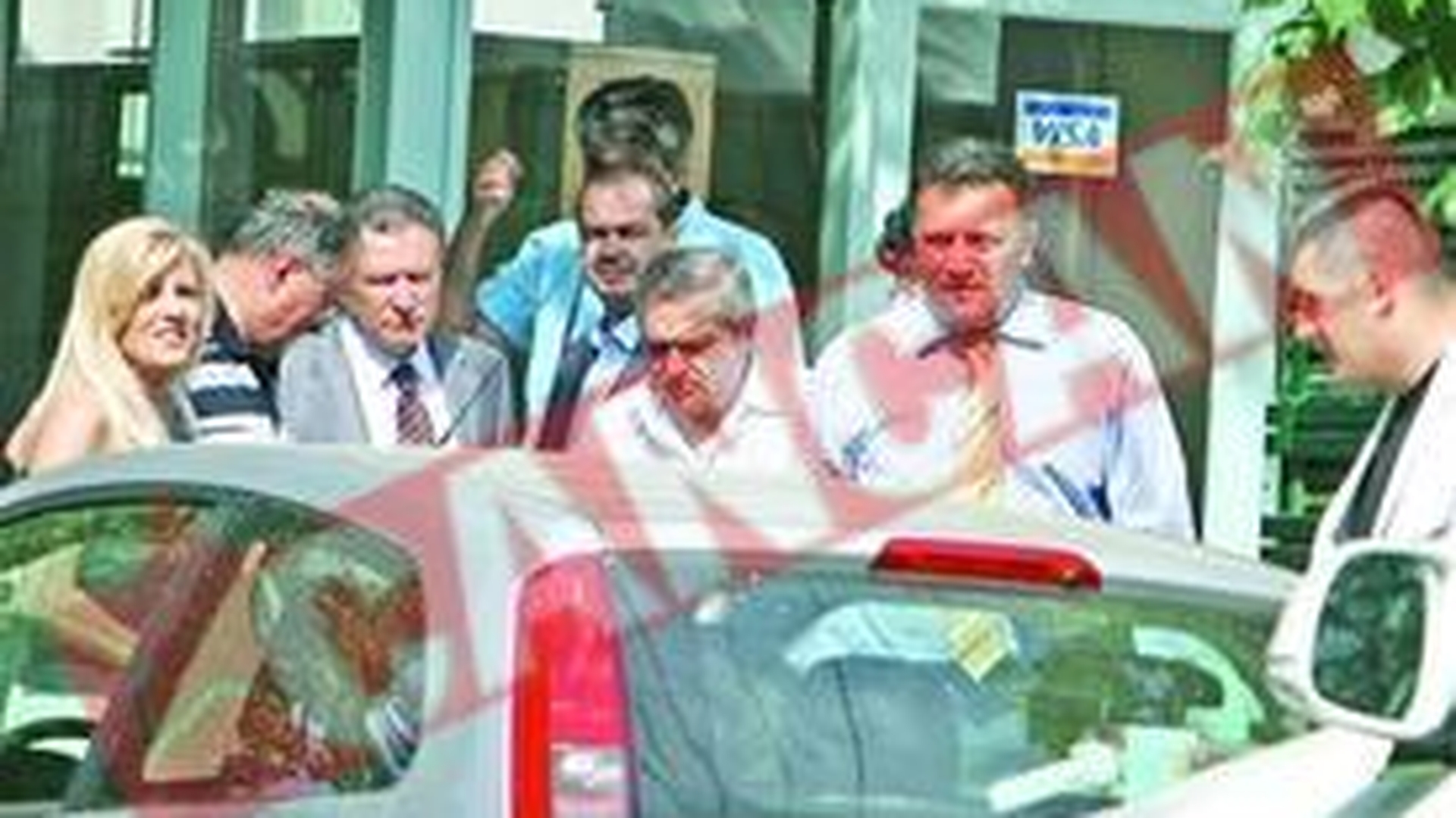Politica de carciuma invadeaza Romania