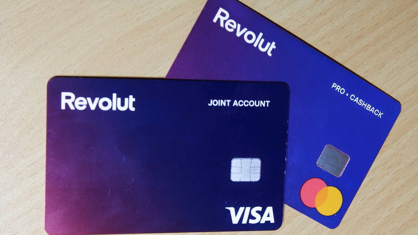 Revolut, breșă gravă de securitate! A trimis hackerilor date confidențiale despre clienți