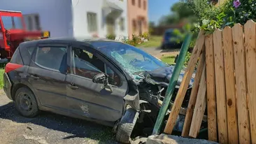 Accident uluitor la Picior de Munte, pe DN 72. Un bărbat ar fi adormit la volan și....