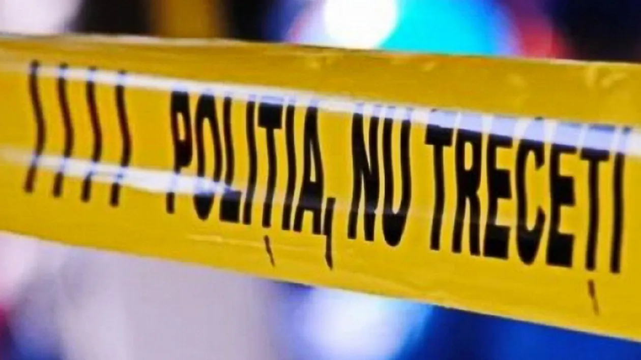 Un adolescent de 16 ani și-a luat viața, după o ceartă cu iubita. A fost găsit fără suflare de bunica lui