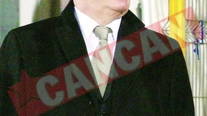 Dinu Gheorghe a luat "plasa" de un miliard de lei