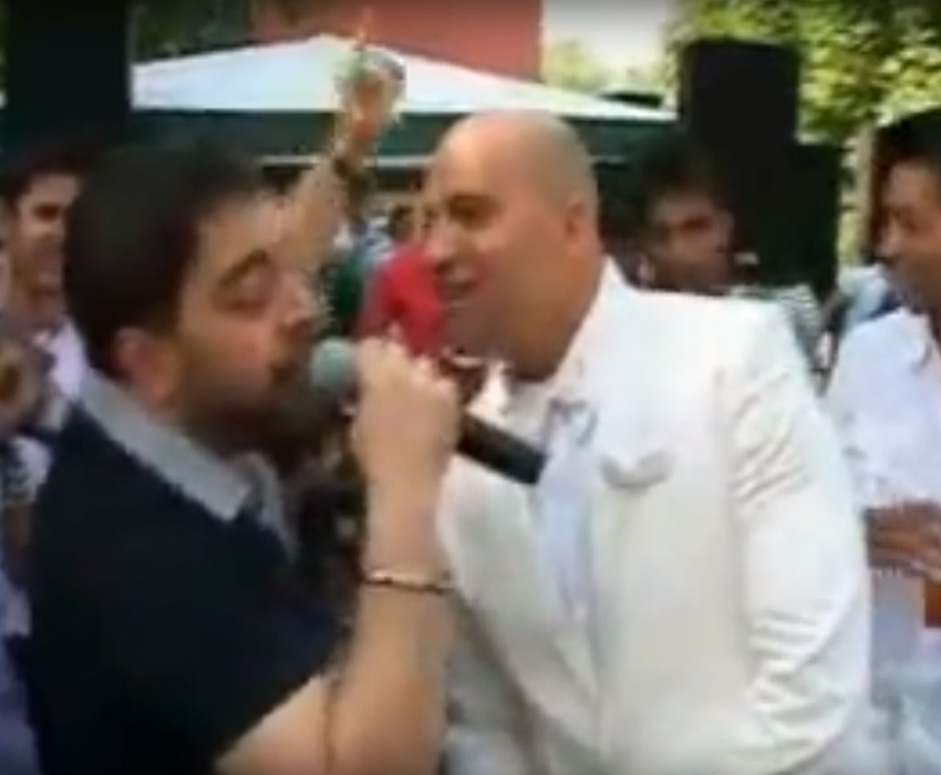 La propria nuntă, Bibiloi nu a ratat ocazia să dea declarații pentru Nebunu