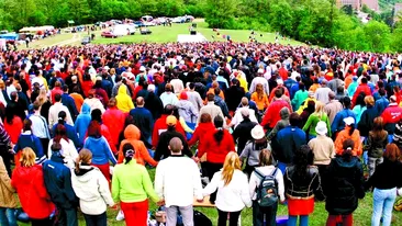 Bivolaru, asteptat cu lapte, miere si nuci