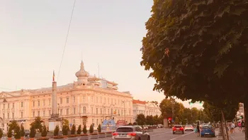 Încă un oraș din România reduce iluminatul stradal cu 50%. Măsuri de economisire a energiei