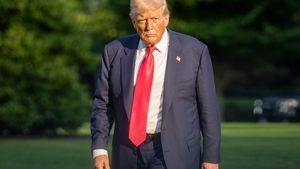 Donald Trump ar putea fi dat în judecată de mai multe vedete după ce le-a folosit imaginea într-un clip generat cu inteligența artificială