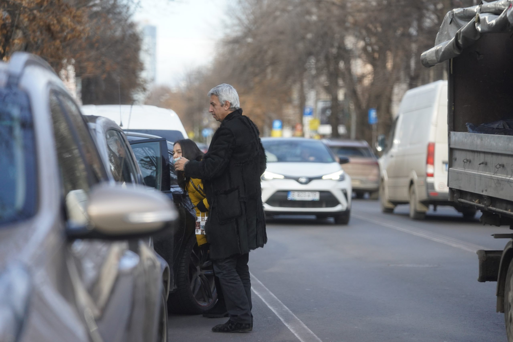 Dan Diaconescu a ieșit din lumina reflectoarelor, dar continuă pe linia afacerilor (Foto: CANCAN.RO)