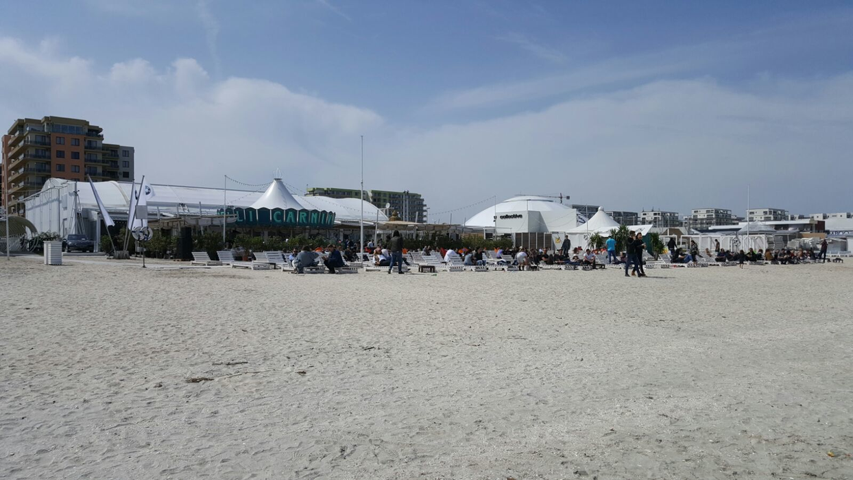 Ultima zi de distracţie pe litoral. Ce se întâmplă acum în Mamaia