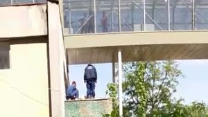 VIDEO cutremurător. Un pacient al Spitalului de Urgență Craiova s-a aruncat de la etaj