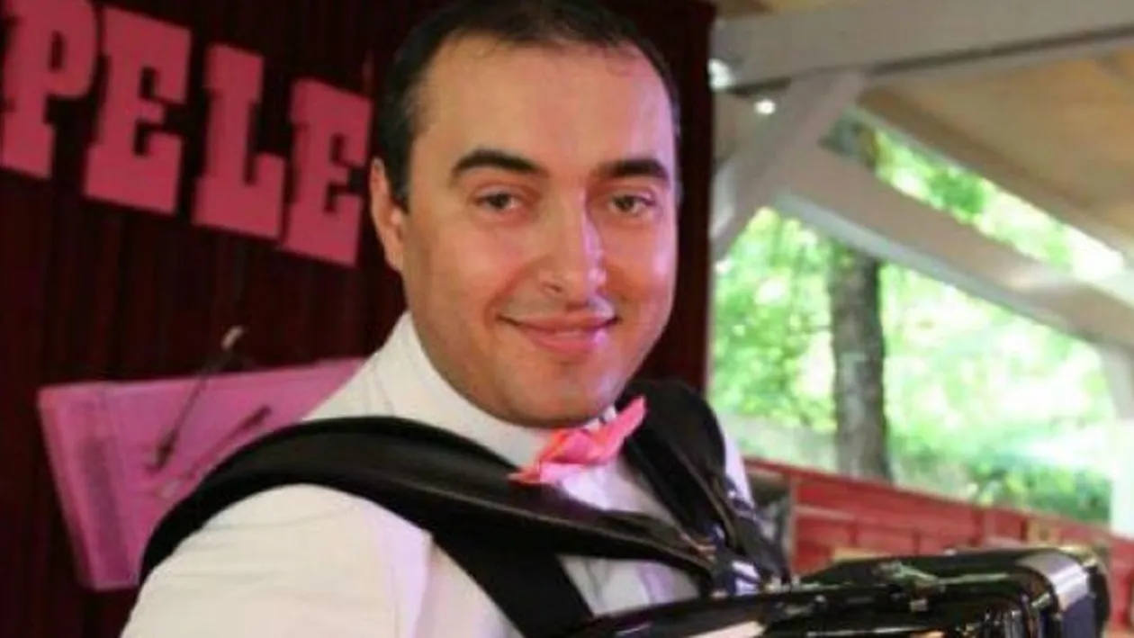 Fericire mare în familia lui Marian Mexicanu! Surpriza de care a avut parte acordeonistul în ziua în care a împlinit 50 de ani