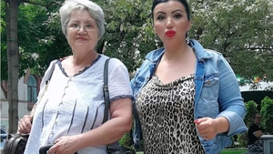 Îți dau lacrimile! Mesajul Adrianei Bahmuțeanu pentru mama ei: ”Să te țină Dumnezeu sănătoasă!”