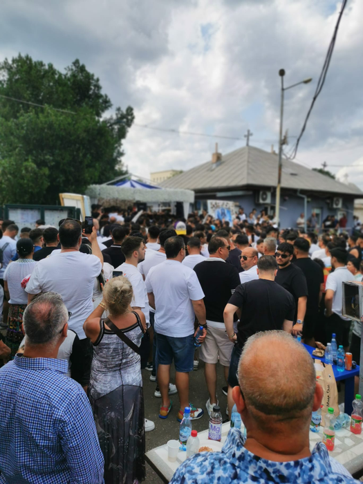 Ciprian Pian, condus pe ultimul drum! Imaginile durerii în 100 de fotografii