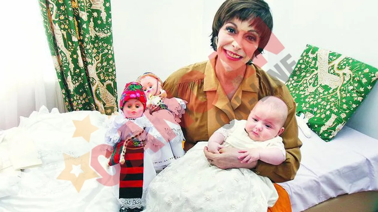 Ce mandrete de baiat are mama!