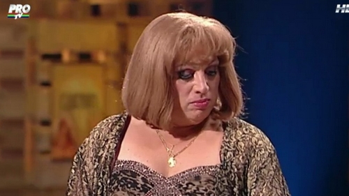 PREMIERA la Masterchef! Un transsexual a reusit sa obtina sortul: "Preparatul tau se gaseste la orice colt de strada"