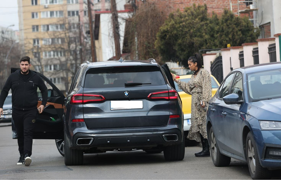 Raluca Pastramă și Ibrahim au ajuns la destinație (Foto: CANCAN.RO)