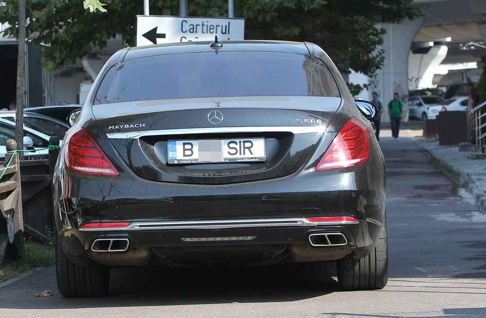 Mașina cu care circulă prin București boss-ul SIR