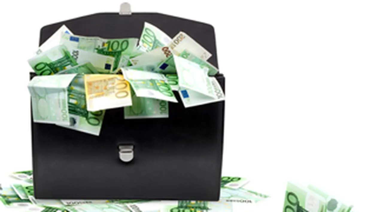 Nemtii vor sa revina la marca germana! Visul UE se destrama?