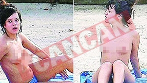 Si-a trimis pozele topless cui nu trebuia