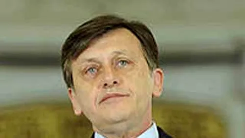Crin Antonescu: Nu ma retrag din viata politica, pentru ca Traian Basescu a fost demis pe fond