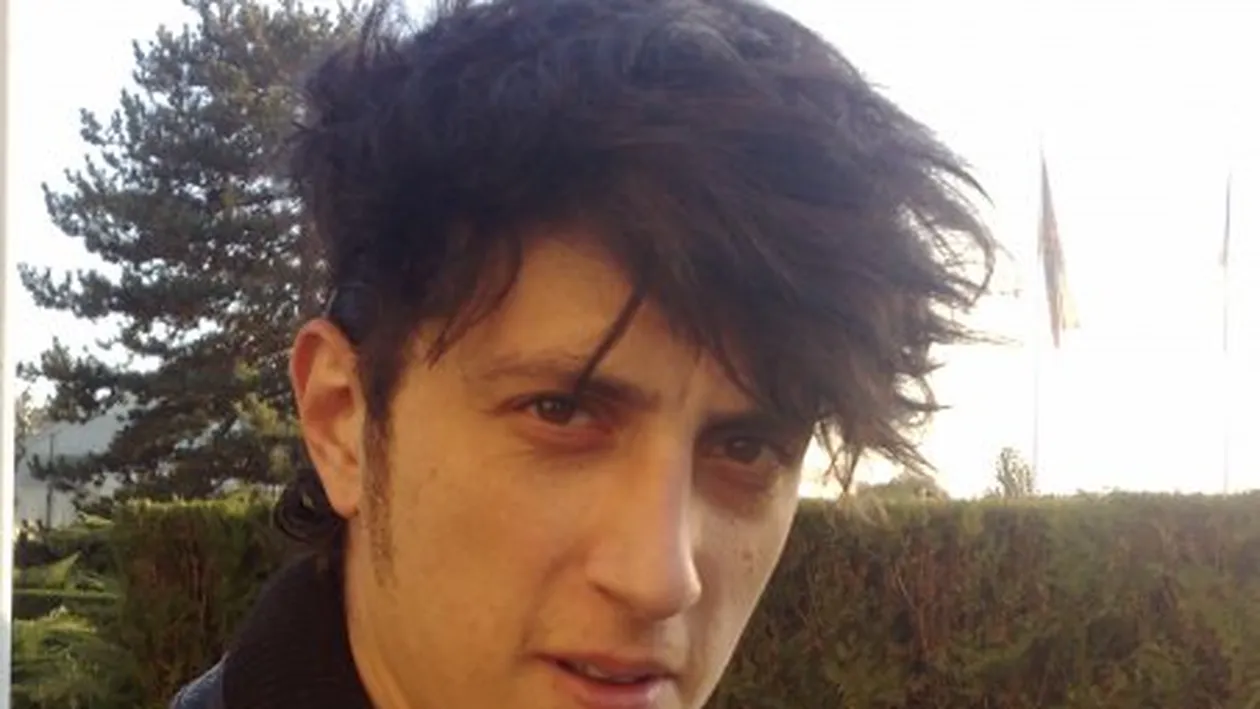 A invatat si munceste pe branci pentru 200 de lei pe spectacol. Daca nu erau serialele muream de foame. Mancam doar eugenii