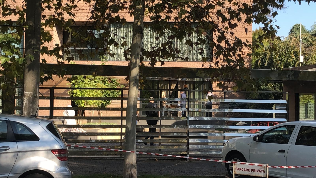 Poliția investighează jaful comis acasă la Dan Nicorescu