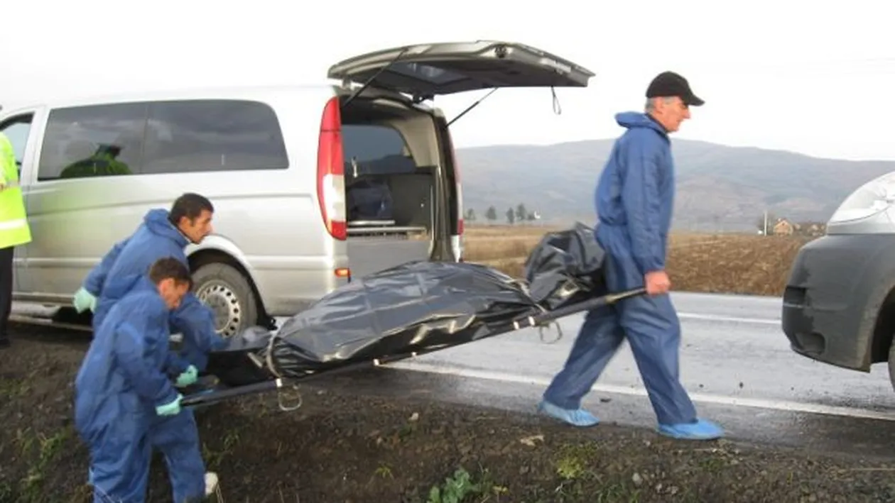 Un tânăr beat din Cluj a provocat un accident soldat cu trei răniți! Nu avea permis de conducere