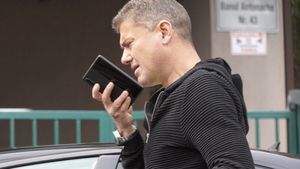 Din ce face bani Cristian Boureanu acum, după ce s-a retras din politică. Ce avere are Faimosul de la Survivor, de fapt