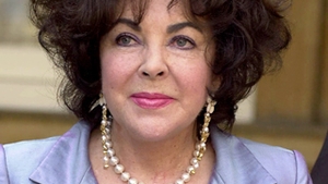 VEZI aici in ce filme a jucat Elizabeth Taylor