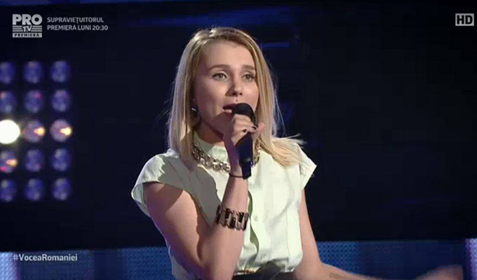 După ce s-a desfiinţat BLAXY GIRLS, a ajuns la VOCEA ROMÂNIEI! RUCSANDRA ILIESCU a dat cărţile pe faţă despre trupă! „Ne-am despărţit pentru că…”