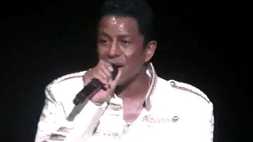 VIDEO Jermaine Jackson canta melodiile lui Michael Jackson in concerte! VEZI AICI Cum se descurca!