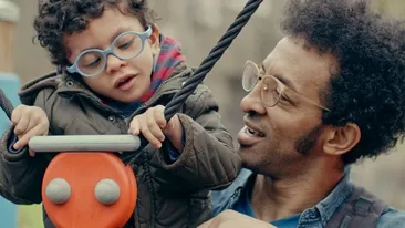 Kamara, ipostază emoționantă alături de fiul său: ”Primul pas a fost făcut...”